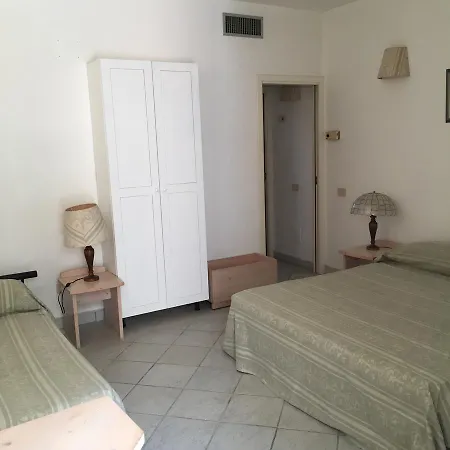Dolores Apartament *